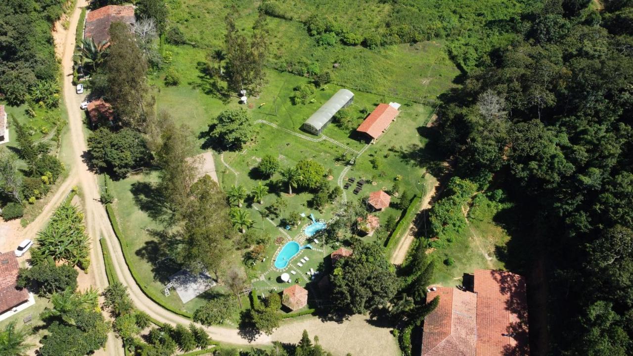 Hotel Chale Nosso Sitio Пакоти Экстерьер фото